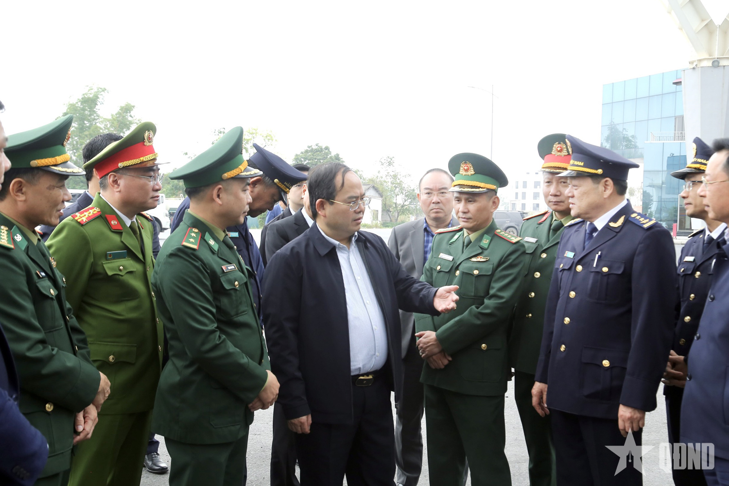 Bí thư Tỉnh ủy Quảng Ninh thăm, kiểm tra các xã, phường trên tuyến biên giới

